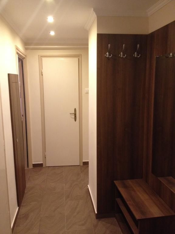 Viva Apartman Sarvar Phòng bức ảnh